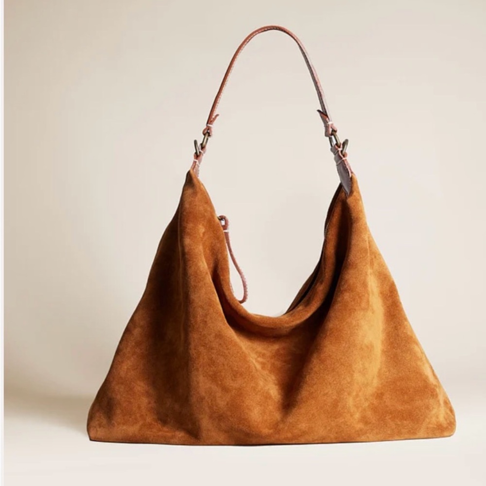 New without tag Parker Thatch Maurice Hobo - Suede Caramel